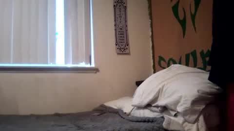 Snapshot of magdalena_805 chatting on 03/07/25, 01:42 magdalena_805 online show from 03/07/25, 01:42