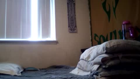Snapshot of magdalena_805 chatting on 03/11/25, 05:57 magdalena_805 online show from 03/11/25, 05:57