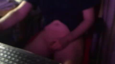 Snapshot of magellano98 chatting on 09/22/25, 08:27 Boy Sexy XXX online show from 09/22/25, 08:27