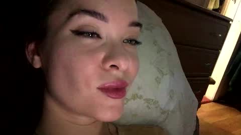 magggg658318 online show from 01/11/25, 11:56