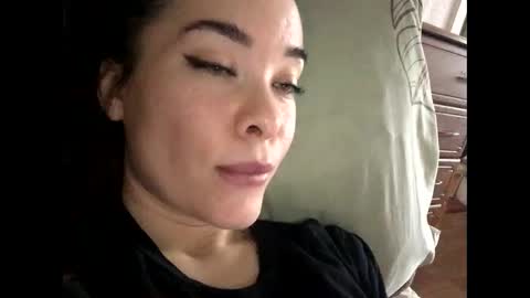 magggg658318 online show from 01/12/25, 11:07