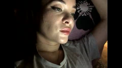 magggg658318 online show from 02/03/25, 03:06