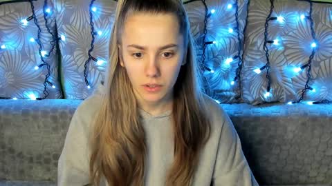 Maggie online show from 12/05/24, 02:53