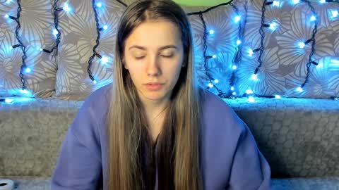 Maggie online show from 12/14/24, 06:35