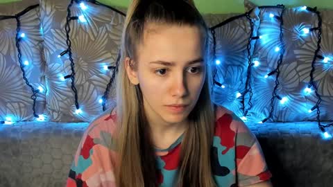 Maggie online show from 01/30/25, 05:19