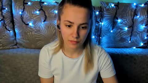 Maggie online show from 01/11/26, 01:54