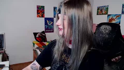 Snapshot of maggieswaggy chatting on 10/10/25, 10:31 Magdalene Swaggy online show from 10/10/25, 10:31