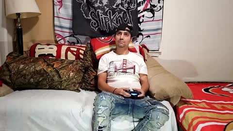 Snapshot of maggot88 chatting on 02/17/25, 07:04 maggot88 online show from 02/17/25, 07:04