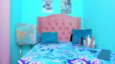 maggy_big_tits online show from 04/23/26, 12:56