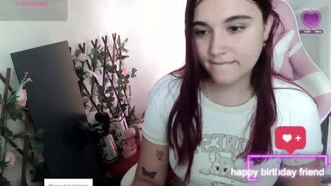 Luna  online show from 04/04/26, 05:43