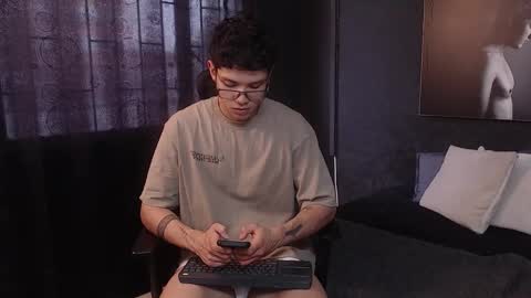 Damian Rivers online show from 12/15/25, 09:08