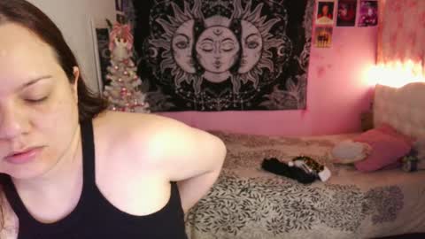 Claire online show from 12/25/24, 03:06