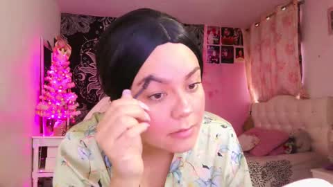 Claire online show from 12/31/24, 10:12