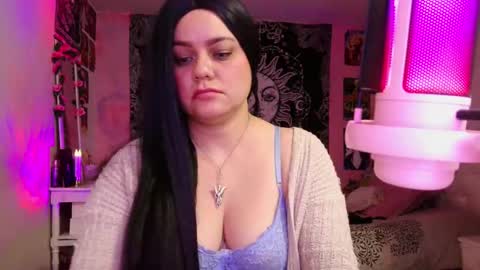 Claire online show from 01/06/25, 02:26