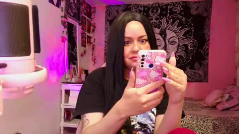 Claire online show from 01/20/25, 02:22