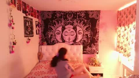 Claire online show from 03/09/25, 02:43