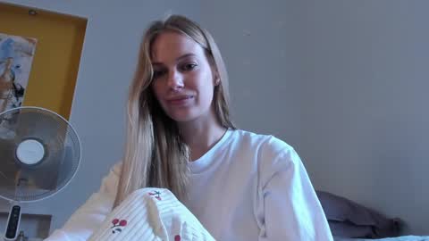 Alice  online show from 11/14/25, 09:41