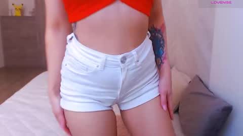 Hypnotizing online show from 04/24/26, 02:36