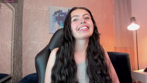 Snapshot of magic_fernanda chatting on 12/06/24, 09:35 Fer online show from 12/06/24, 09:35