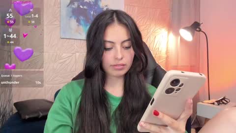 Snapshot of magic_fernanda chatting on 12/17/24, 12:45 Fer online show from 12/17/24, 12:45