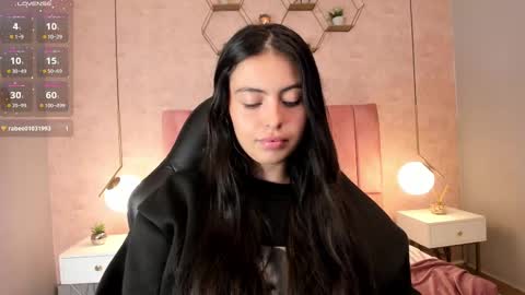 Snapshot of magic_fernanda chatting on 03/10/25, 08:56 Fer online show from 03/10/25, 08:56