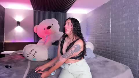 Snapshot of magic_ivone chatting on 02/18/26, 11:50 magic_ivone online show from 02/18/26, 11:50