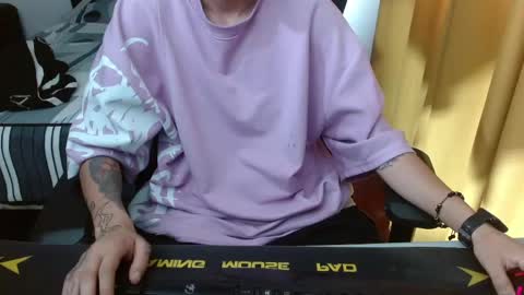 Snapshot of magic_jadee chatting on 05/29/26, 04:27 Jade online show from 05/29/26, 04:27