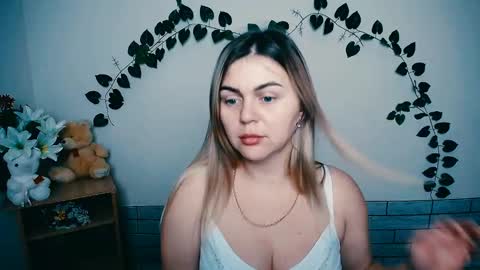 Snapshot of magic_katarina_ chatting on 02/05/25, 07:29 magic_katarina_ online show from 02/05/25, 07:29