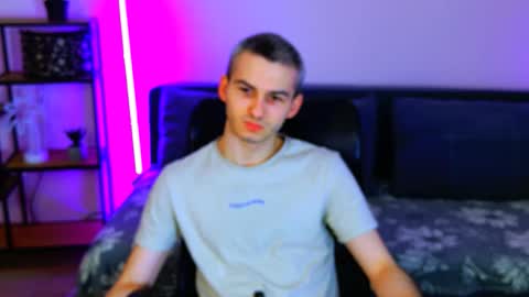 magic_storms online show from 03/25/26, 01:22