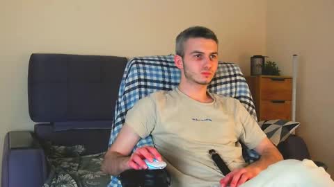 magic_storms online show from 04/19/26, 12:33