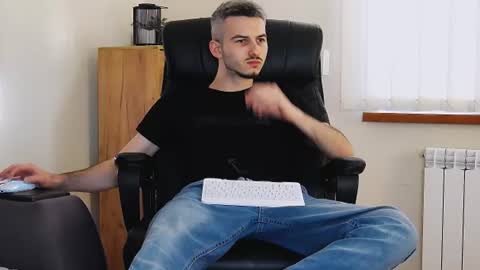 magic_storms online show from 06/26/26, 01:59