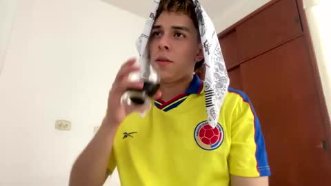 Tony Hoffa online show from 01/01/25, 06:27