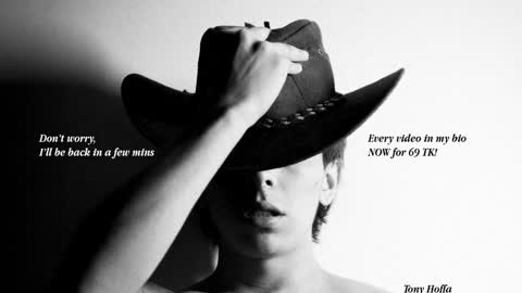 Tony Hoffa online show from 01/22/25, 08:38