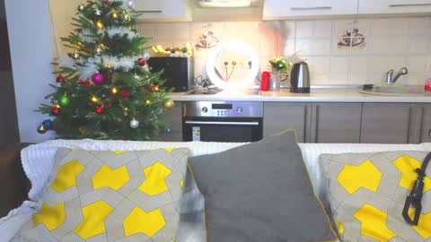 Alice online show from 12/27/24, 11:28