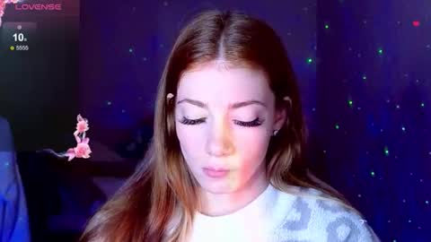 Snapshot of magicladyy chatting on 09/27/25, 10:37 Angel online show from 09/27/25, 10:37