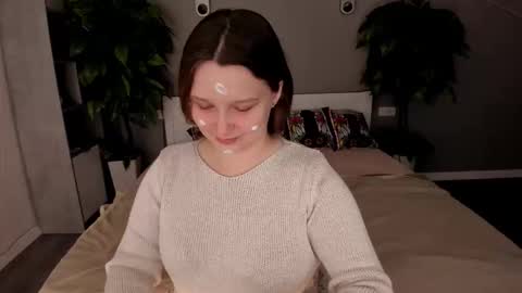 Emily online show from 09/25/25, 06:39