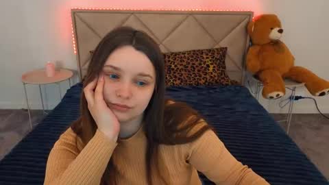 Emily online show from 04/27/26, 05:38