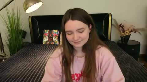 Emily online show from 05/04/26, 05:47
