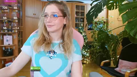 Nicole online show from 01/07/25, 07:59