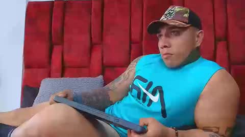 M A G I C  online show from 09/19/25, 06:08