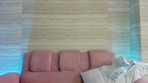 Magnus Alejo online show from 12/05/25, 11:41