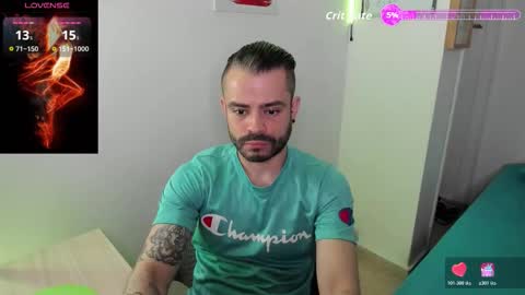     online show from 10/28/25, 02:37