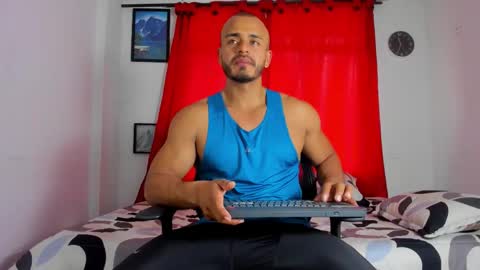 Magnusclark online show from 11/12/25, 06:41