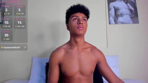 Snapshot of magnusking_ chatting on 02/17/26, 03:08 Magnus King online show from 02/17/26, 03:08