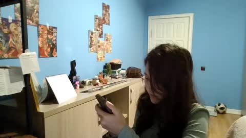 Anika online show from 04/11/26, 11:25