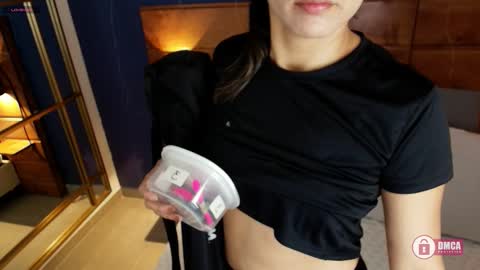 Dani online show from 09/10/25, 10:59