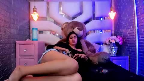 mahiara hot online show from 04/29/26, 05:52