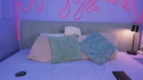 Mai online show from 12/05/25, 08:05