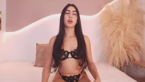 Snapshot of maia_lia_ chatting on 07/08/26, 10:03 MAIA LIA online show from 07/08/26, 10:03