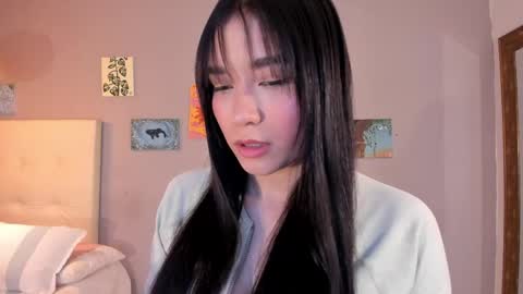 Maia online show from 04/23/26, 11:53